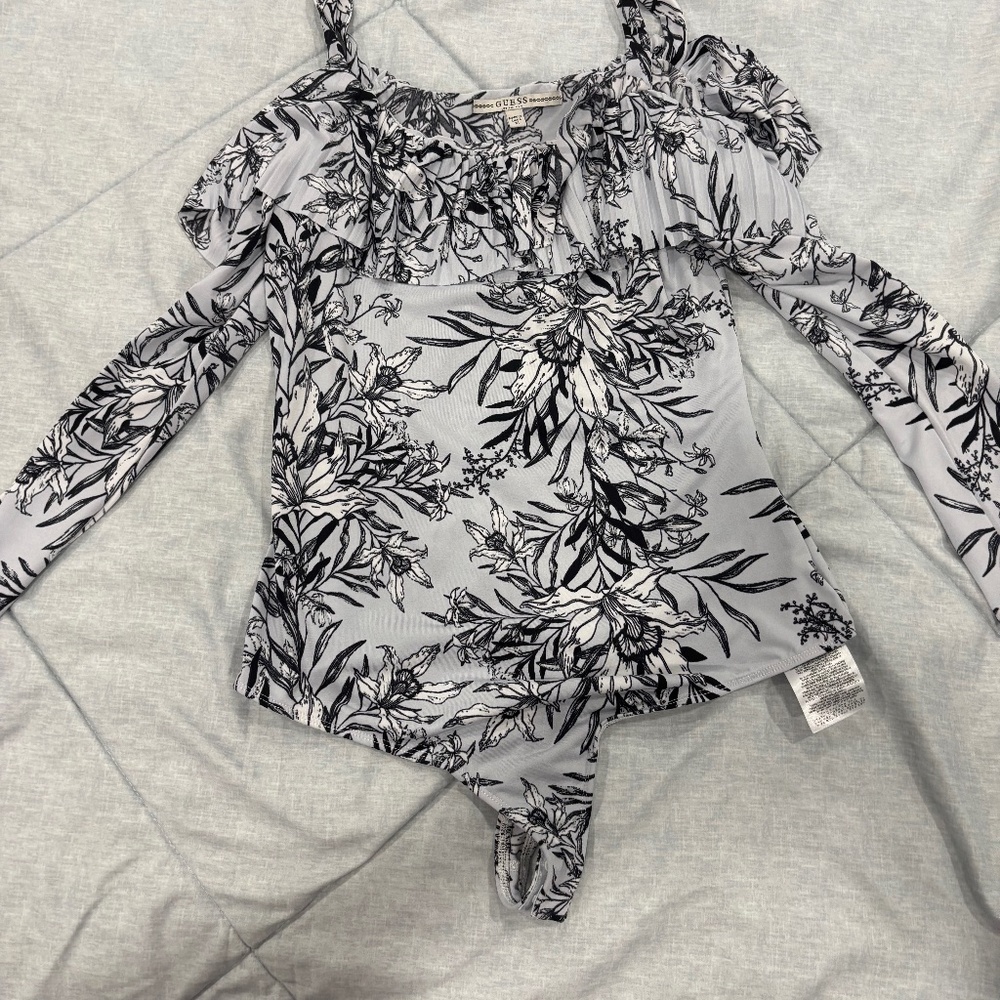 Guess body suit